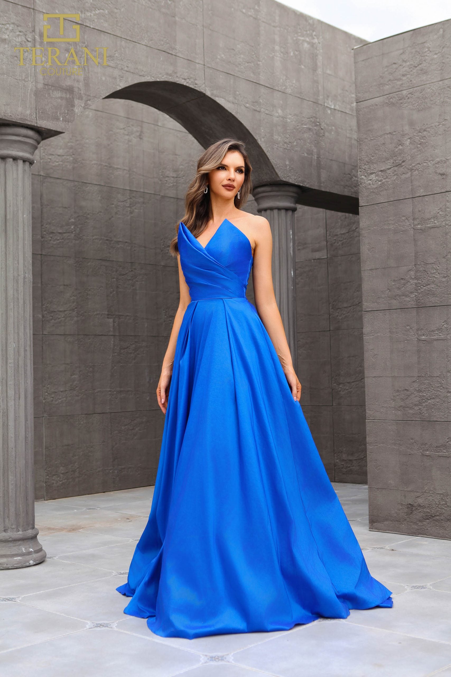 251P4060 TERANI A-line Sleeveless Satin Long Prom Dress