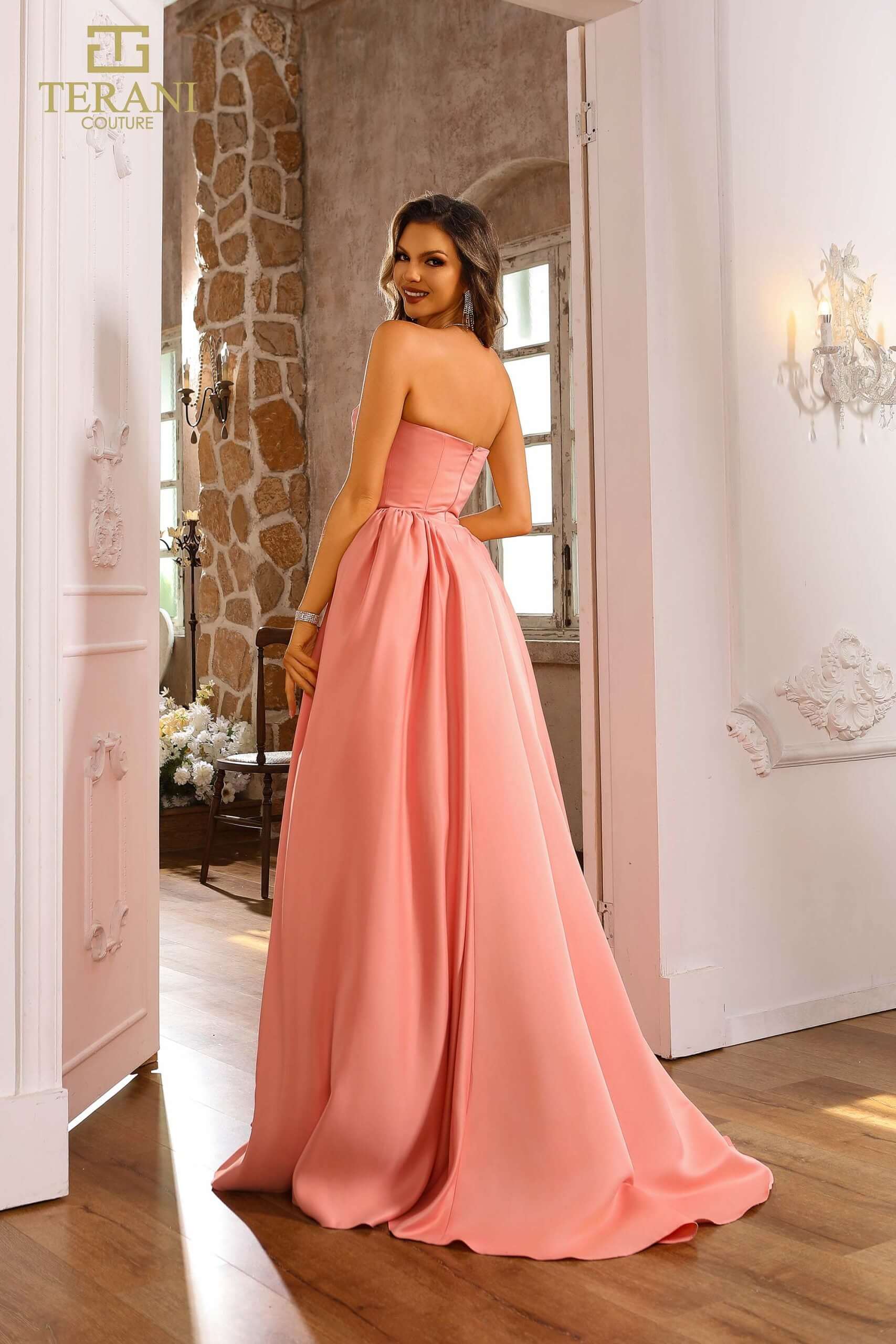 251P4066 TERANI Sweetheart Satin Sleeveless Prom Ballgown