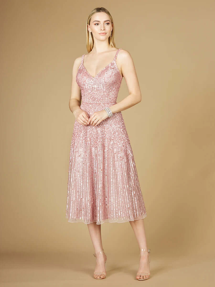 29347- Flowing, Sequin Midi Dress